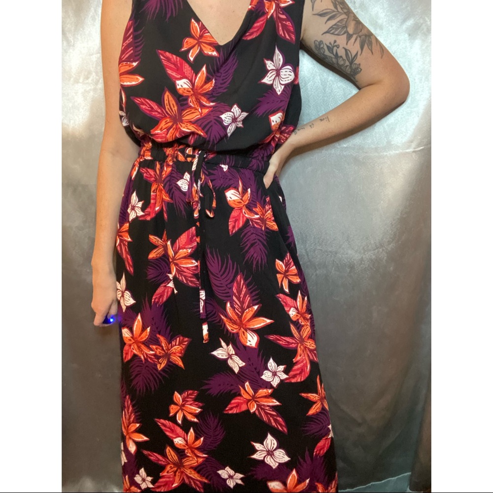 EUC Soft Hawaiian Floral Dress